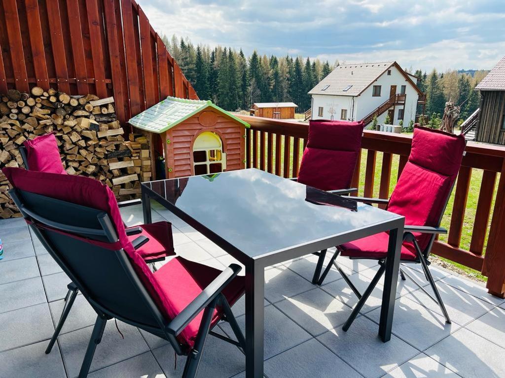 Apartman U Sedmikrasky Vaclavov u Bruntalu Ngoại thất bức ảnh